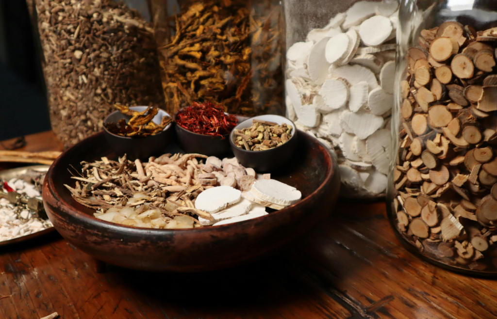 Aromatic Herbs and Spices Box from Dalat